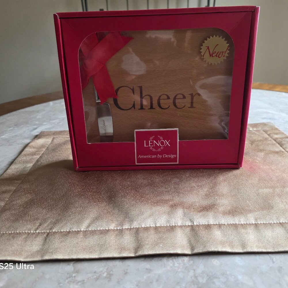 Lenox Cheese board with knife